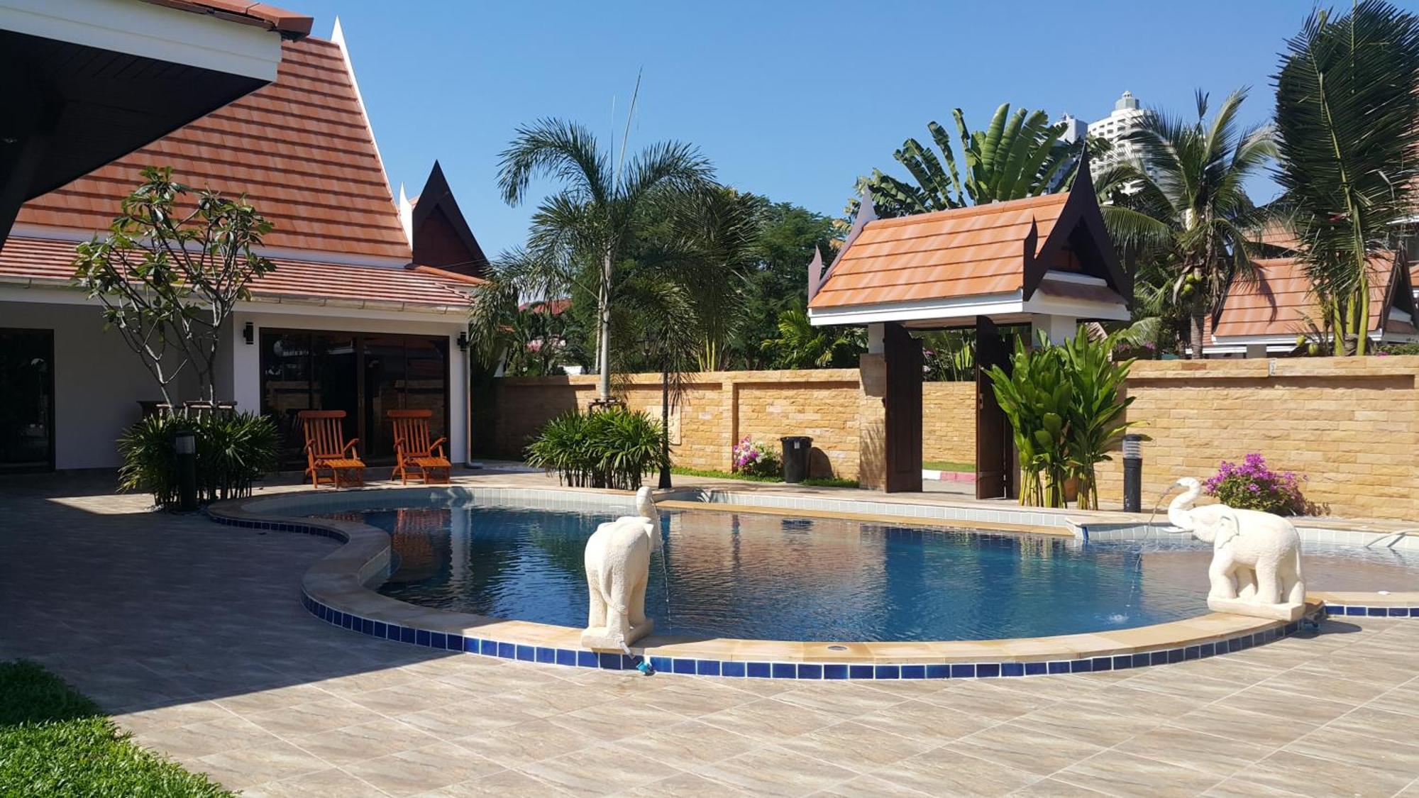 Vip Chain Resort Pool Villa Ban Phe Extérieur photo